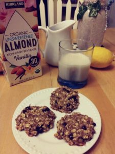 banana-oat-cookies-with- almondmilk