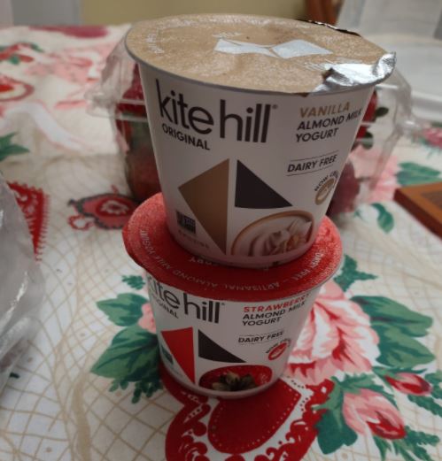 Kite Hill yogurt cups